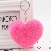 Pompom kulcstartóra, táskára akasztható szív alakú szőrme dísz pink