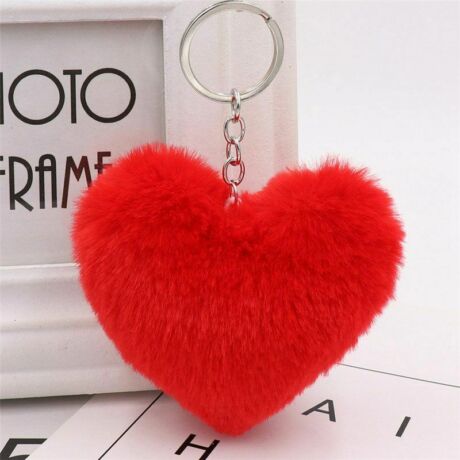 Pompom kulcstartóra, táskára akasztható szív alakú szőrme dísz piros